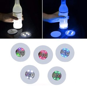 Posavasos con Luz LED RGB para Navidad y Halloween, Adhesivo para Botellas, Posavasos Luminoso - Product Image 2