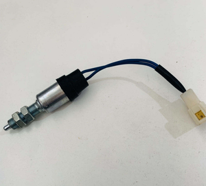 Pièces de rechange universelles pour tricycle de moto Interrupteur de clignotant en métal et cuivre Longue durée de vie Interrupteur de lampe de frein robuste - Product Image 4