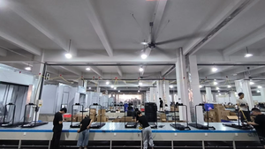 Mini cinta de correr eléctrica portátil <span class=keywords><strong>para</strong></span> gimnasio, escritorio plano compacto <span class=keywords><strong>para</strong></span> correr, almohadilla <span class=keywords><strong>para</strong></span> caminar, pantalla LED <span class=keywords><strong>para</strong></span> uso doméstico, equipo de <span class=keywords><strong>ejercicio</strong></span> físico - Product Image 5