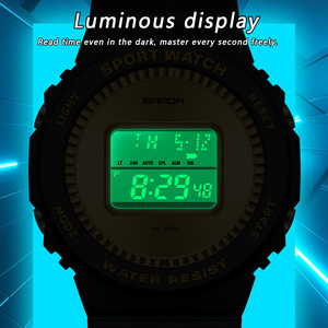 Montre numérique sportive multifonctionnelle unisexe SANDA 2204, étanche avec compte à rebours, mode veille et affichage lumineux - Product Image 4
