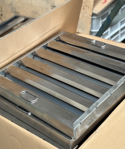 316 Stainless Steel Oil Mist Filter Panel Multi-Layer Metal Mesh Sheet for <b>Range</b> <b>Hood</b> <b>Parts</b> - Product Image 4