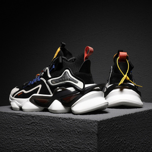 2022 nuova vendita calda all'ingrosso sport Casual in esecuzione <span class=keywords><strong>scarpe</strong></span> da uomo moda Sneakers - Product Image 1
