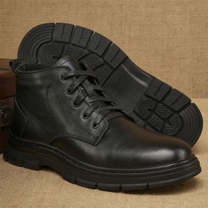 Bottes Martin en cuir véritable, bout rond, doublure en fourrure, semelle en caoutchouc, isolantes pour l'hiver, décontractées pour hommes, à lacets - Product Image 3