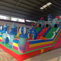 Château gonflable gonflable type requin pour enfants, jouet d'escalade