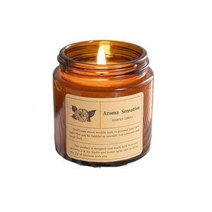 Bougie parfumée artisanale Aroma Sensation, senteur vanille et bois de santal, ambiance cosy, dans un bocal en verre ambré, pour une relaxation enivrante. - Product Image 4