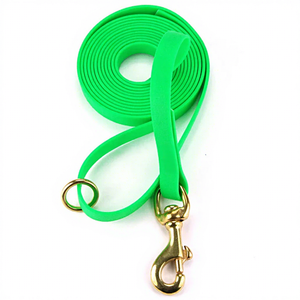 Luxurious Personalized PVC-Coated Dog Leash Durable Plastic Seamed Design Quick Release Handle Ring Fashionable Rivet Leather - Product Image 1