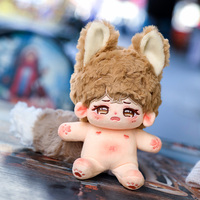 Maßgefertigte 3D-Gesichts-Plüschpuppe 20cm Stehend Kpop Koreanischer Idol-Star mit PP-Baumwollfüllung und Stickerei Superweicher Plüsch