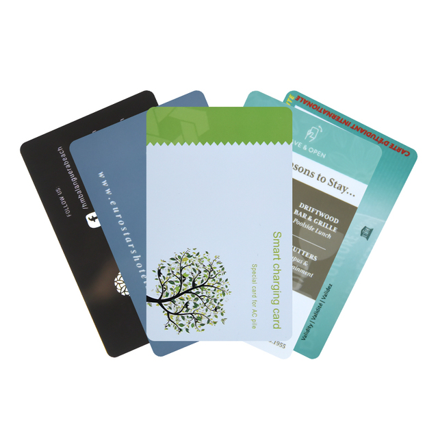 Customised Personalised NTAG216 NFC Smart Card White PVC Access Control Digital Business Card 1K Chip 125KHz Blank Access RFID