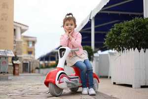 Mainan motor berkendara elektrik plastik uniseks untuk anak-anak pabrik langsung grosir daya baterai mobil listrik anak-anak - Product Image 6