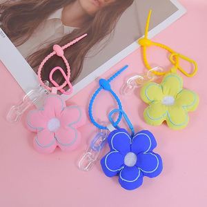 Creative 3D Flower <b>Keychain</b> - Cute Bag Charm, Handbag Hanger Decor, Gift for Women Girls, Bulk Wholesale - Product Image 2