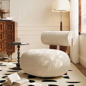 Sofá Individual Moderno de Lujo Ligero Estilo Crema, Sillón Simple de Lana de Cordero con Diseño de Hipopótamo para Dormitorio, Sala de Estar, Sofá de Celebridad de Internet - Product Image 1