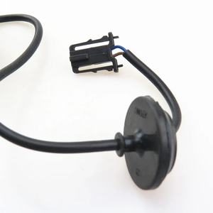 FHAWKEYEQ Nouveau moteur d'actionnement de verrouillage de la porte de remplissage du réservoir de carburant VW pour Jetta 6 B6 <span class=keywords><strong>Golf</strong></span> <span class=keywords><strong>7</strong></span> <span class=keywords><strong>GTI</strong></span> <span class=keywords><strong>R32</strong></span> Rabbit 56D 810 773C (24cm) - Product Image 5