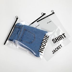 Sac d'emballage de vêtements en plastique PVC transparent sac à fermeture éclair personnalisé sac de rangement pour chemises vêtements - Product Image 1