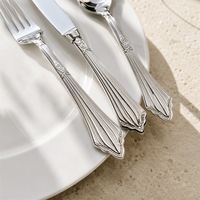 Ensemble de couverts en acier inoxydable 304, manche cannelé, poli miroir, compatible lave-vaisselle, réutilisable, facile à nettoyer, pour mariage, banquet, hôtel