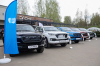 Tunland G7 pick-up chinois 4WD camion automatique avec caméra arrière de taille de pneu RHD/LHD R18 nouvelles voitures LHD à vendre G9
