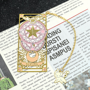 11 estilos <span class=keywords><strong>Card</strong></span> <span class=keywords><strong>Captor</strong></span> <span class=keywords><strong>Sakura</strong></span> Metal aleación Anime marcapáginas Metal artesanía accesorios joyería marcapáginas regalo para fanáticos del Manga - Product Image 1