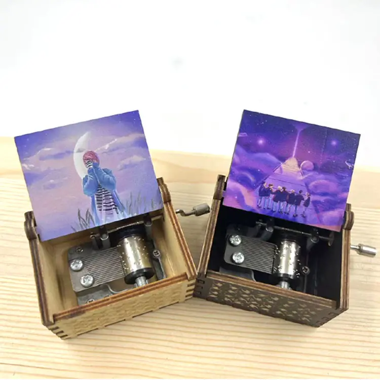 New Arrival Hand Crank B-T-S Music Box Toys Wooden Box Song Wholesale Music Box