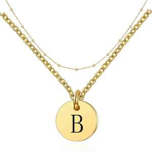 Collier double couche doré avec pendentif lettre B, chaîne ronde en acier inoxydable de 10 mm pour usage quotidien, style européen - Product Image 1