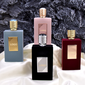 <span class=keywords><strong>Profumo</strong></span> di Lusso Personalizzato con Logo, Fragranza Floreale Fresca e Duratura 100ml, <span class=keywords><strong>Profumo</strong></span> per la Casa <span class=keywords><strong>Fai</strong></span>-<span class=keywords><strong>da</strong></span>-<span class=keywords><strong>Te</strong></span> per Donne - Product Image 5