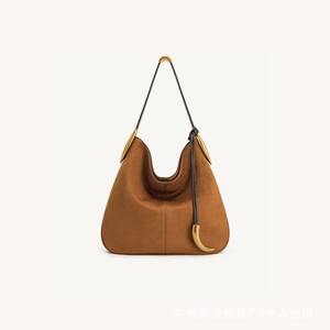 Nouveau style Sac fourre-tout <span class=keywords><strong>Nina</strong></span> grande capacité Sac à bandoulière pour femme Fermeture magnétique Velours Tendances printemps 2026 - Product Image 3