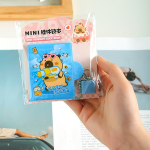 Mini Cuaderno Portátil con Candado y Llavero, Diseño de Capibara de Dibujos Animados, para Estudiantes - Product Image 1