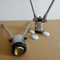 Sertisseuse manuelle portable robuste pour la fermeture des fûts de peinture et d'huile