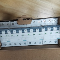Siemens Minicircuit Breaker 5sy6240-7cc 400V 6KA 2 polos C 40A para programación PLC 6ka Mini disyuntor