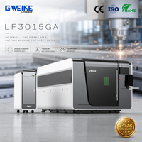 Mesin Pemotong Laser Fiber Tipe Tertutup Penuh Area 3000x1500 mm, Daya Tinggi 6kw, Presisi Tinggi untuk Plat Besi, CNC, Laser IPG Raycus