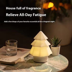 Kerstcadeau Aroma Diffuser Feestelijke Boomvorm Rood Groen Thema Vakantiedecoratie Promotieartikel Voor Zakelijke Evenementen - Product Image 5