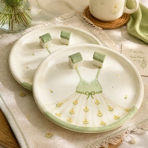 Assiette en céramique Lelyi créative et mignonne, faite à la main, peinte à la main, de forme <span class=keywords><strong>maison</strong></span>, à haute valeur esthétique, pour fruits et salades, vente en gros - Product Image 3