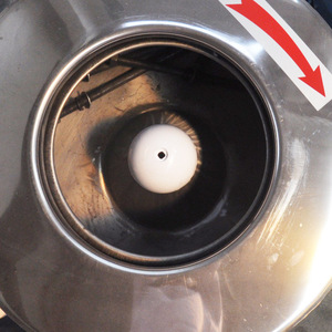 Sécheuse centrifuge industrielle en acier inoxydable Senkoshi, capacité 30 kg, déshydrateur semi-automatique pour linge d'hôpital et d'hôtel - Product Image 2