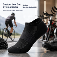 Chaussettes de cyclisme B2B à coupe basse pour kits de course et programmes d'entraînement avec options de tailles graduées