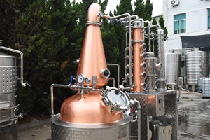 Destilador de Whisky/Licores de Vino Dibosh de 200 Litros, Destilación Continua, Motor de Calentamiento Eléctrico de 4.5kW/H - Product Image 5