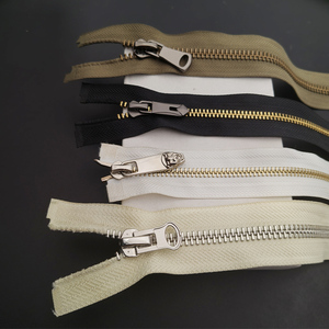 Eco-friendly 3# 5# Closed End Zipper for Jeans Metal <strong>Zip</strong> Brass <strong>Teeth</strong> Gold Metal Jacket Zipper - Product Image 4