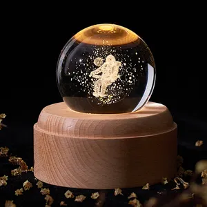 चंद्रमा रात रोशनी संगीत बॉक्स के साथ चमकदार गेंद बारी बारी से तारों से आकाश 3D क्रिस्टल गेंद त्रिविम छवि जन्मदिन का उपहार