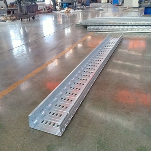 Machine de formage à rouleaux pour <span class=keywords><strong>profil</strong></span>és en <span class=keywords><strong>acier</strong></span> de 0,8 à 1,0 mm, machine de fabrication de goulotte pour câbles de 35 * 10 mm, machine de formage à rouleaux pour rail DIN de coffret électrique - Product Image 3