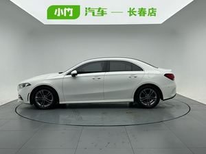 <span class=keywords><strong>Mercedes</strong></span> A180l 2022 1.3T Automático, Pintura Original, Puerto de Changchun, Auto Usado para Exportación - Product Image 4