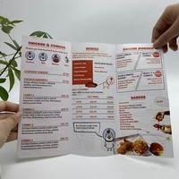 Brochure publicitaire pliée en trois, personnalisée, à prix de gros, avec reliure agrafée, imperméable, durable, laminée mate