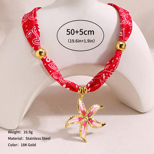 Europäisch-amerikanischer Retro-Nischen-Design-Anhänger mit Leopardenmuster aus 18K Gold Edelstahl, hochwertige Seidenschal-Halskette - Product Image 5