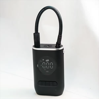 Vente en gros 3668 Mini gonfleur de pneu de voiture numérique portable durable lumière LED pompe à air automatique avec gonflage des pneus 12V