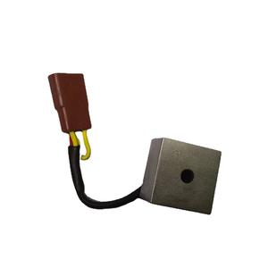 Régulateur/Redresseur de tension 12V exclusif transfrontalier Ingersoll C31249 pour la plupart des batteries de moto - Product Image 2