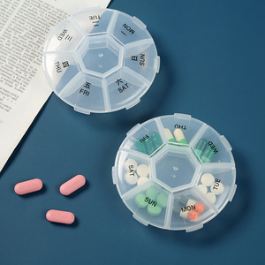 Boîte à pilules ronde hebdomadaire à 7 compartiments, couvercle en plastique portable avec compartiments pour le rangement des médicaments - Product Image 5