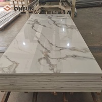 ONSUN-Panneau UV de haute qualité 1220*2800*2mm, feuille de PVC marbrée, profil de décoration intérieure en polyuréthane, capacité de conception de modèle 3D