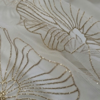 Tissu en maille de tulle 100 % polyester respirant, teint en fil, brillant, avec lurex et paillettes, broderie de sequins, léger et tricoté pour robes