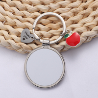 Porte-clés en métal personnalisable par sublimation pour enseignants, pendentif en forme de cœur, décoration de salle de classe en stock, cadeau de remerciement personnalisé