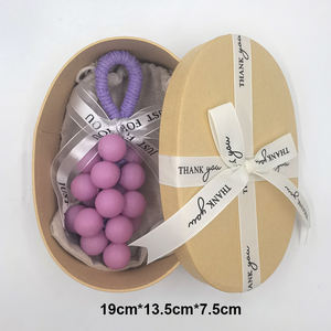 สบู่แฮนด์เมดหลากสีรูปทรงกลุ่มองุ่นแขวนบนเชือก - Product Image 3