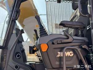 Excavadora de cadenas XCMG XE150D de 15 toneladas de alta eficiencia para construcción y obras viales - Product Image 2