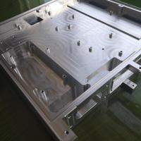 Pièces usinées CNC de haute qualité OEM avec fil EDM et brochage pour accessoires en acier inoxydable et en acier allié