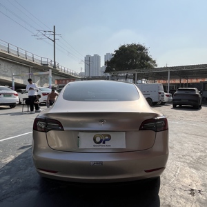 <span class=keywords><strong>Tesla</strong></span> <span class=keywords><strong>Model</strong></span> <span class=keywords><strong>3</strong></span> Usata, Motore Elettrico 202kW, Sistema Autopilot, Berlina Premium, Guida a Sinistra, Sedili in Pelle Scura, Tetto Panoramico - Product Image 5