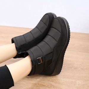 Botas de Invierno para Mujer, Impermeables, Forradas de Piel, con Plataforma y Tacón de Cuña, Botines Clásicos Cálidos para la Nieve con Cremallera Lateral para Clima Frío - Product Image 3